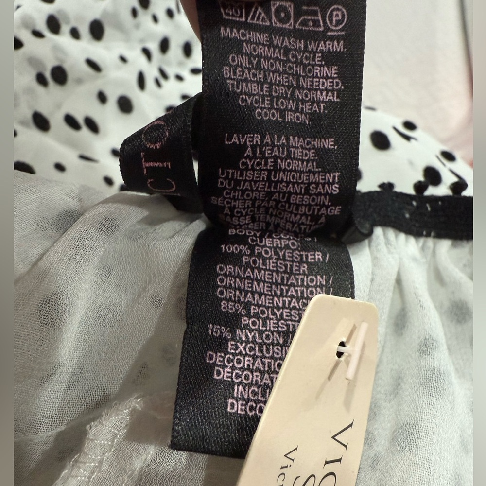 Victorias Secret Very Sexy Peek-a-boo Flyaway Babydoll - Picture 9 of 9